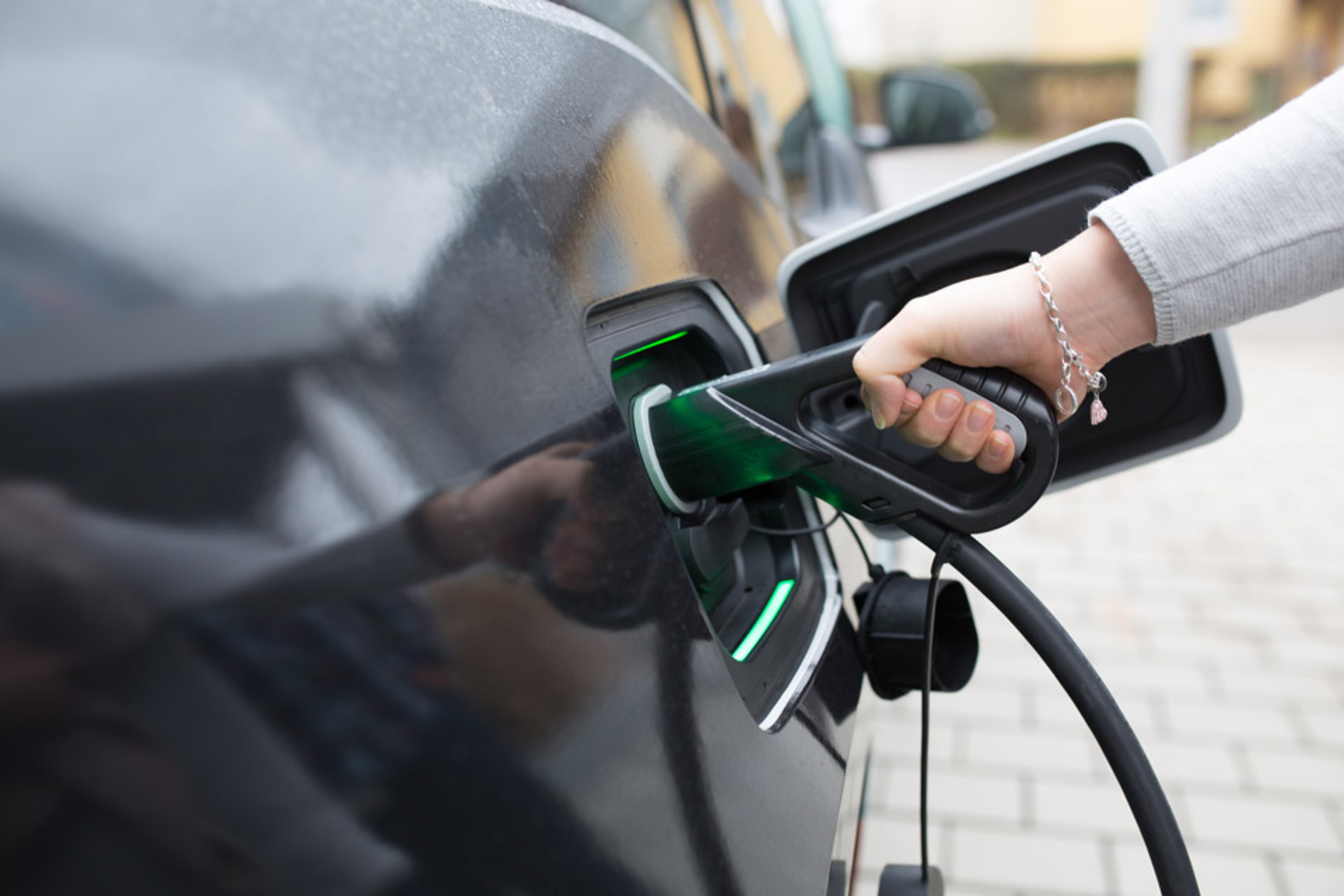 Elektro­mobilität bei Elektro Richard Koch in Mistelgau